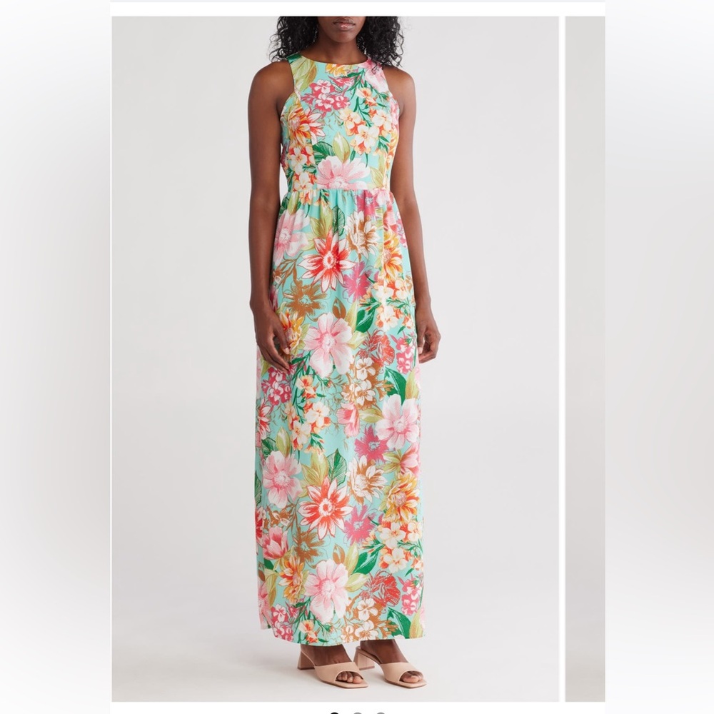 NWT❣️Vince Camuto Floral Maxi Dress